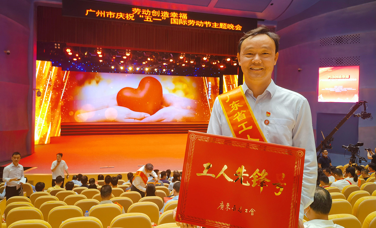 AG旗舰厅 (中国大陆) Apple Store